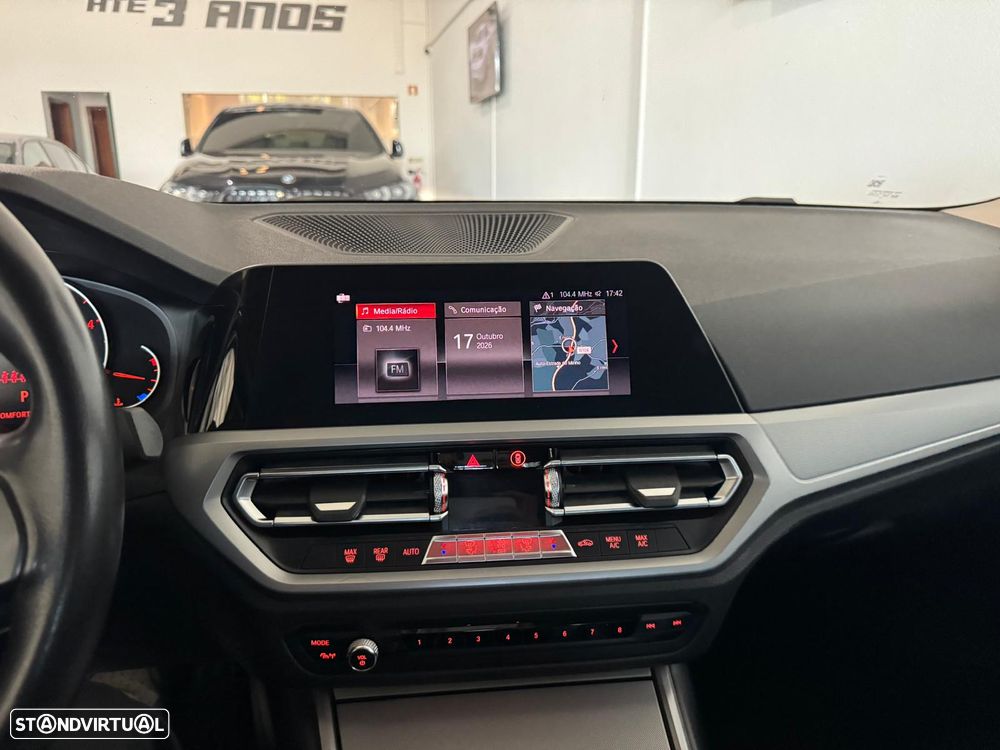 BMW 320 d Auto - 20