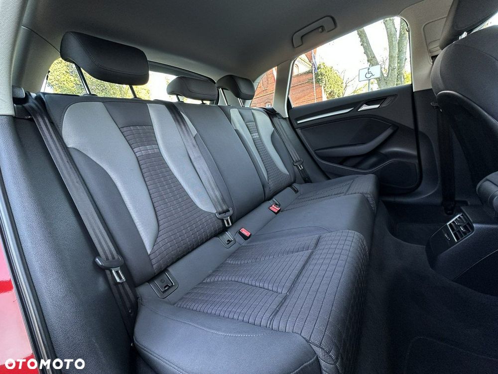 Audi A3 Sportback - 10