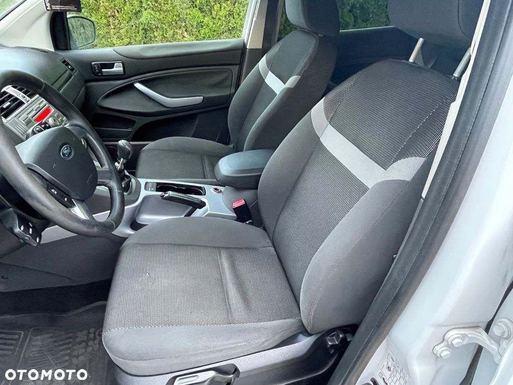 Ford Kuga 2.0 TDCi Trend - 6