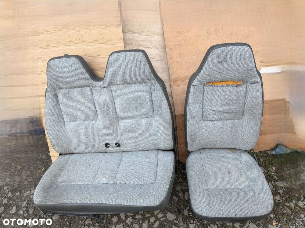 Fotele fotel kanapa Nissan Trade Atleon 1987-2002 komplet - 9