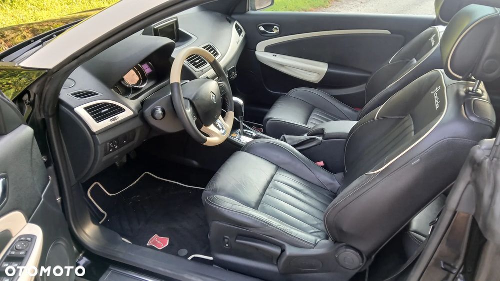 Renault Megane 2.0 140 CVT Floride Collection 2013 - 23