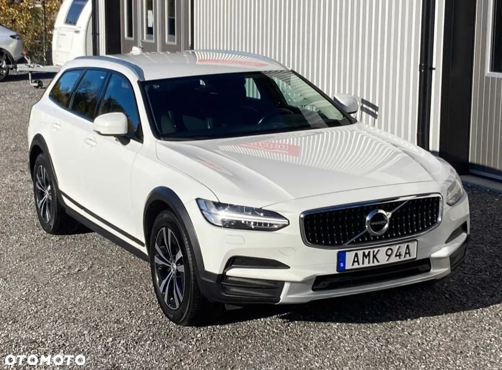 Volvo V90 Cross Country D4 AWD Pro - 30