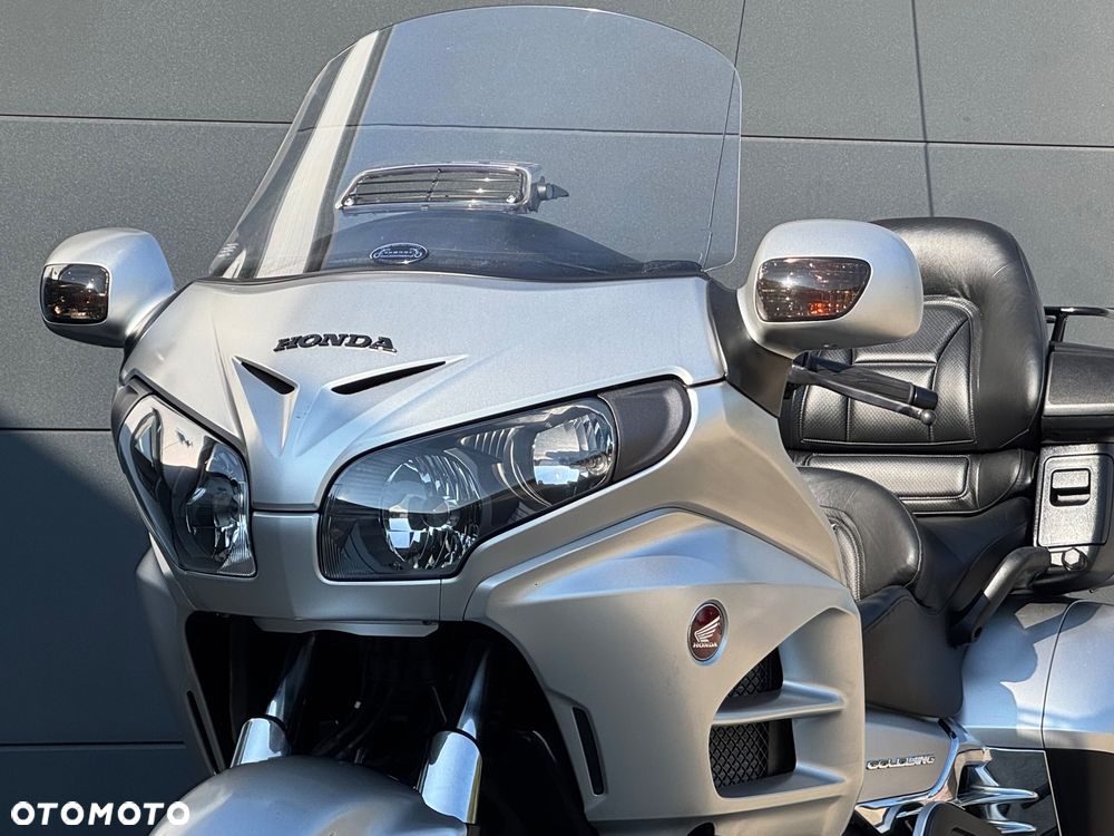 Honda GL - 29