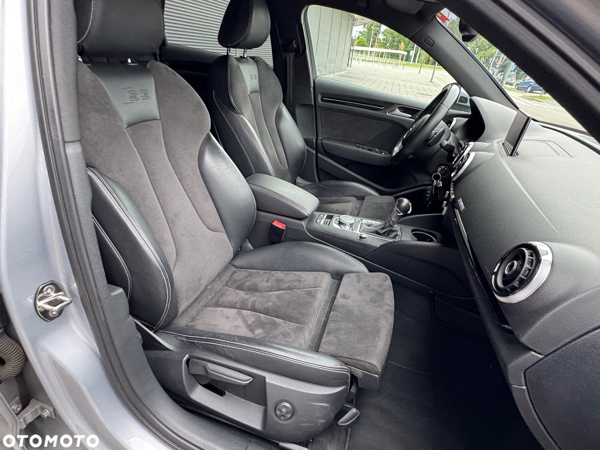 Audi S3 TFSI Sportback S tronic - 33
