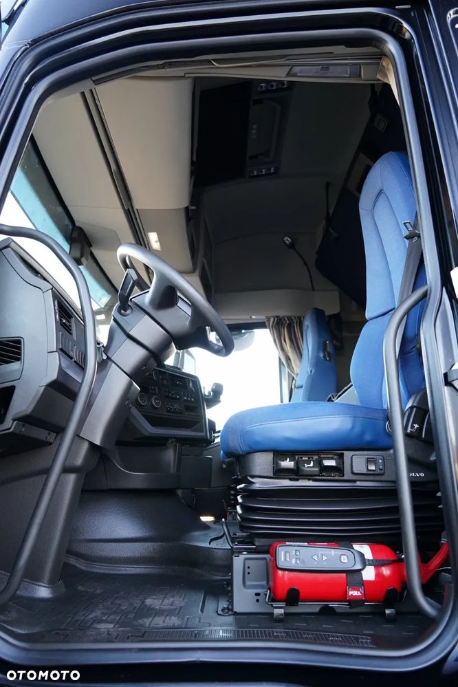 Volvo FH 460 / KLIMATYZACJA POSTOJOWA  / I SAVE / 2023R - 24