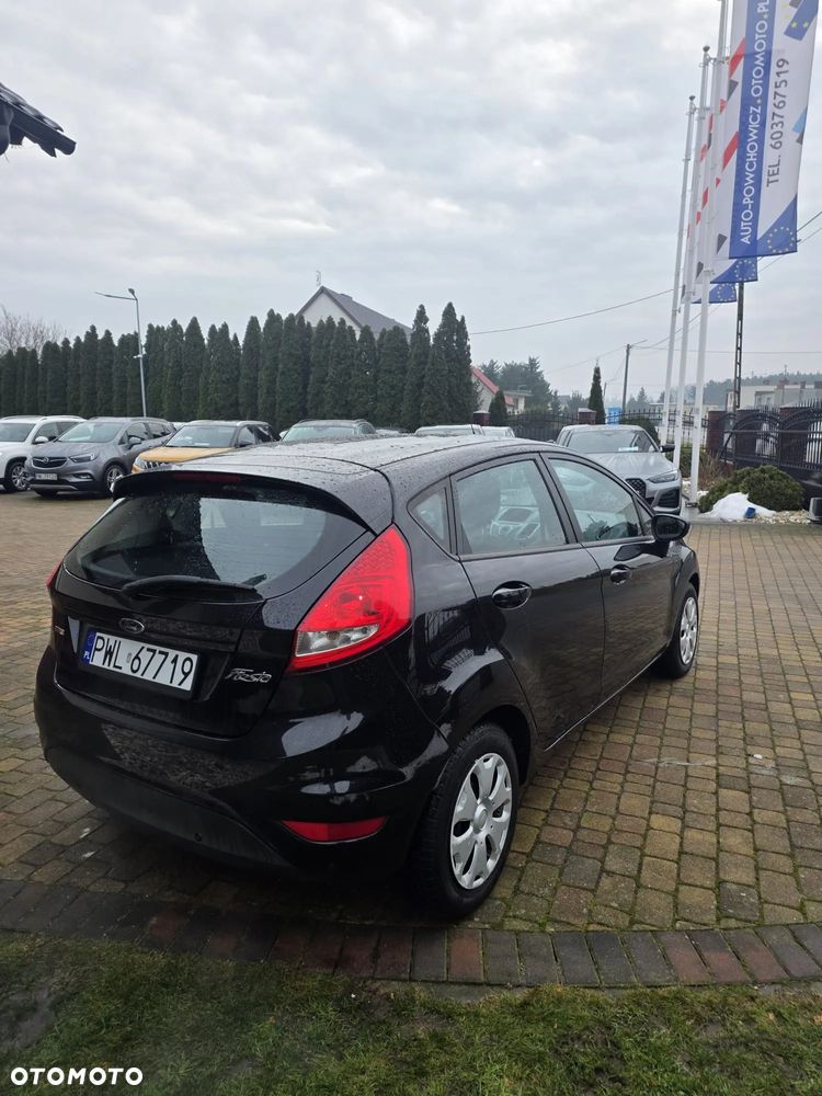 Ford Fiesta - 6