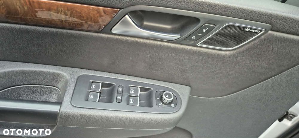 Volkswagen Sharan 2.0 TDI Highline DSG - 11