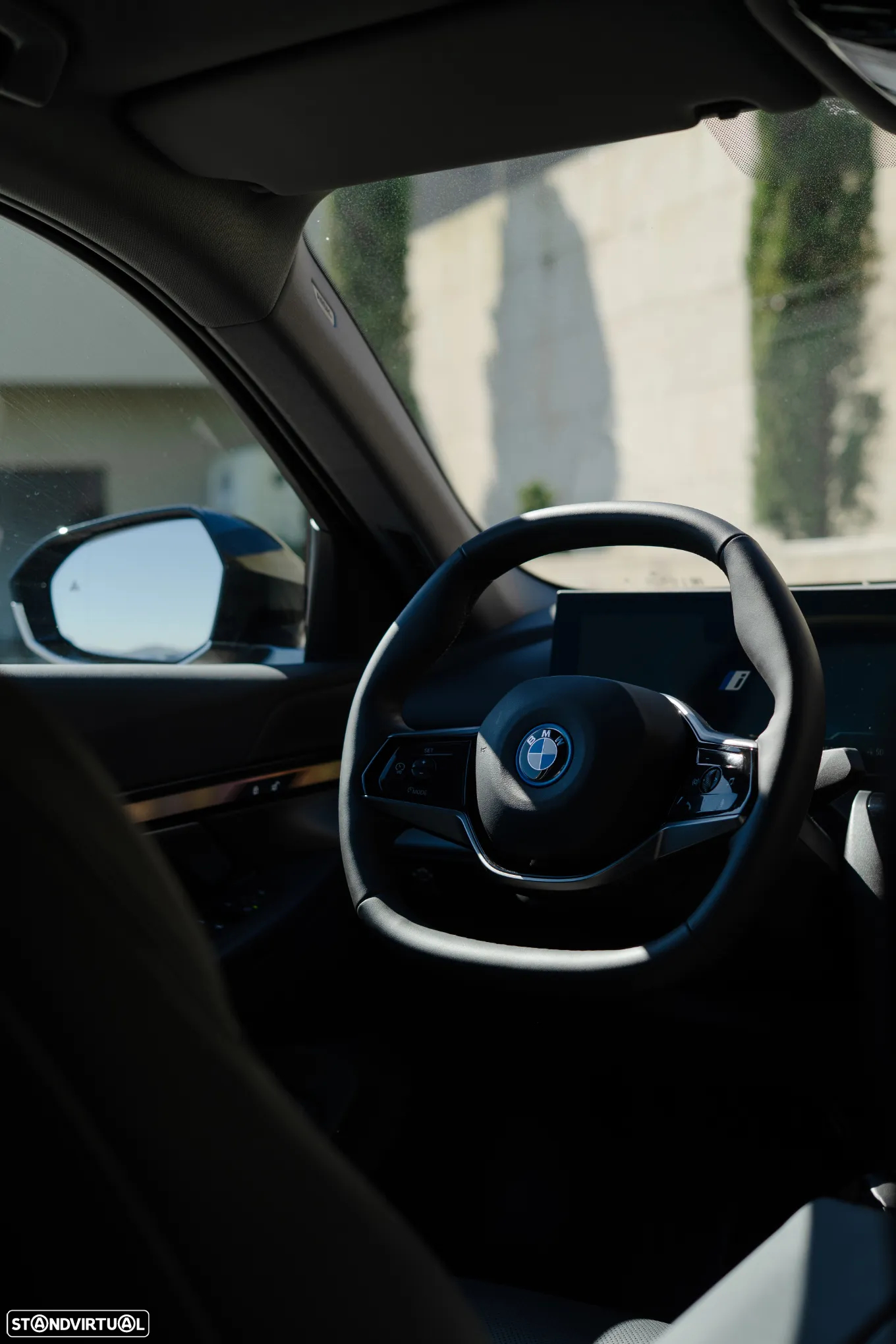BMW i5 eDrive40 - 23