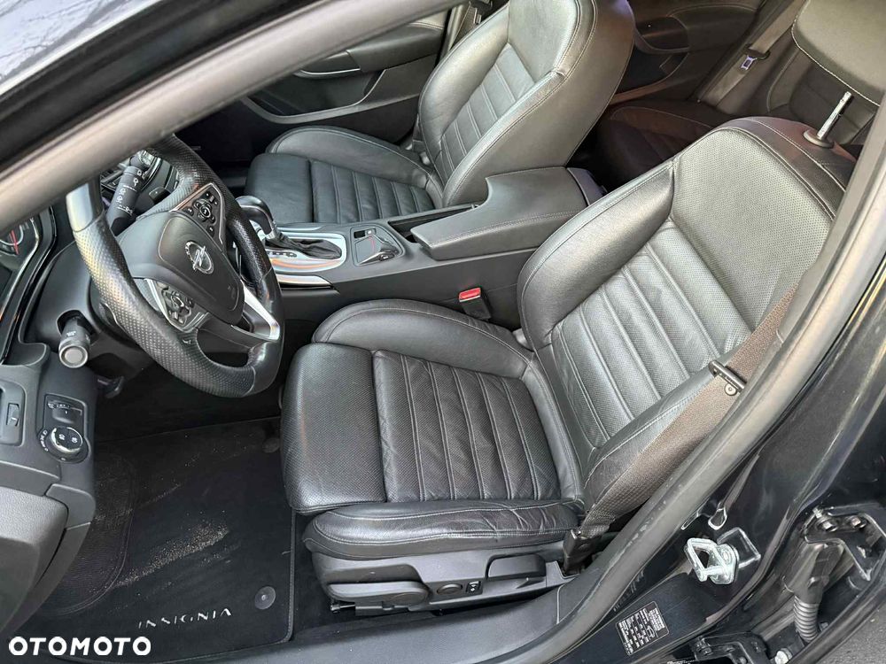 Opel Insignia 2.0 CDTI Cosmo 4x4 - 21