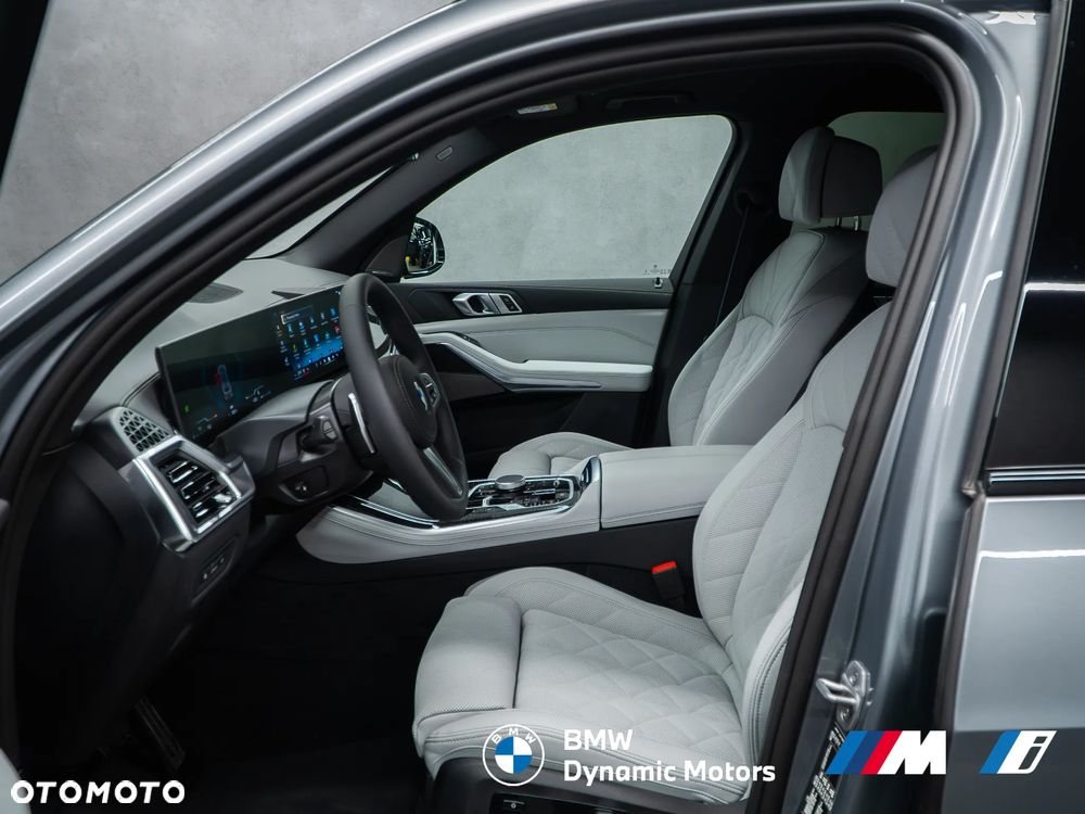 BMW X5 xDrive40i - 18