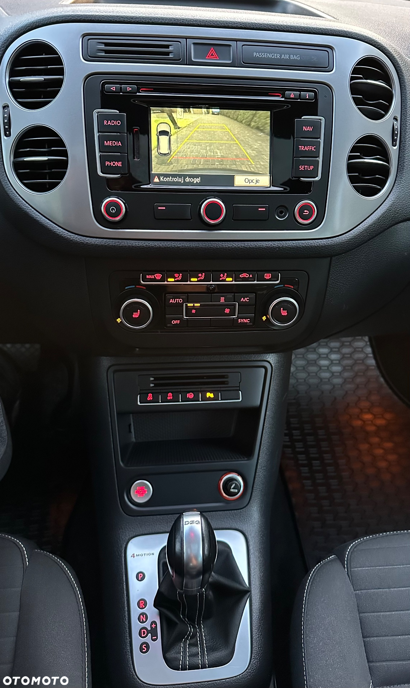 Volkswagen Tiguan 2.0 TDI 4Mot Sport&Style DSG - 14