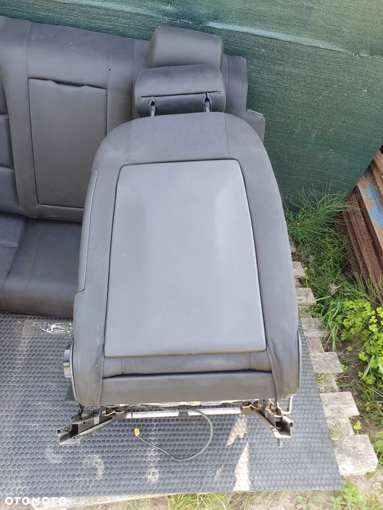 Fotele Fotel Kanapa Nieskladana Welur Czarne Soul Podlokietnik Audi A4 B6 Sedan Komplet - 16