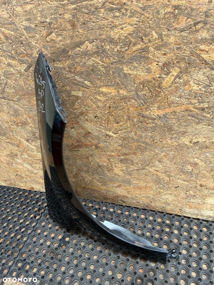 MERCEDES W245 BŁOTNIK PRZÓD PRZEDNI PRAWY CZARNY - 7