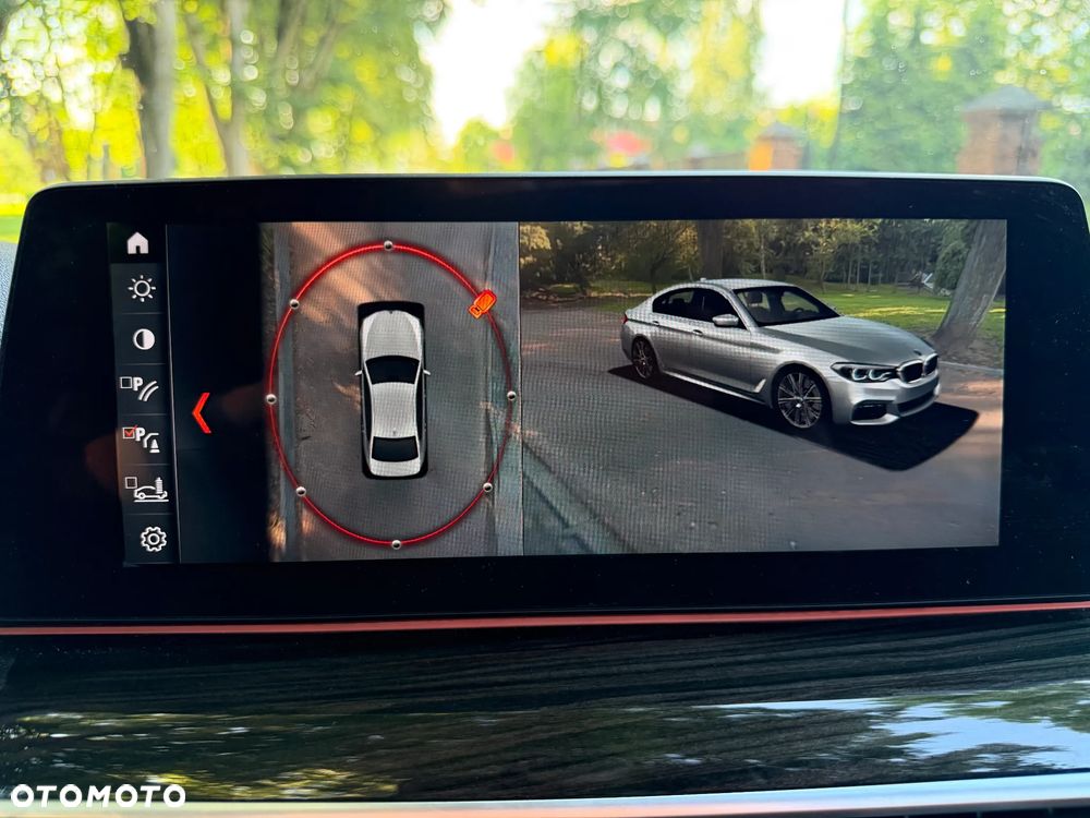 BMW Seria 5 520d M Sport - 16