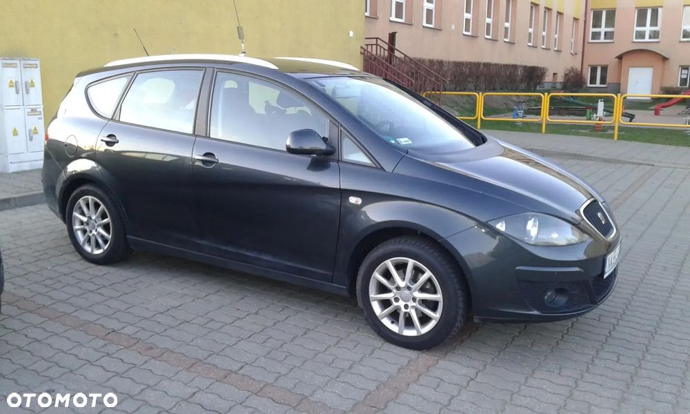 Seat Altea XL 1.6 Stylance - 2