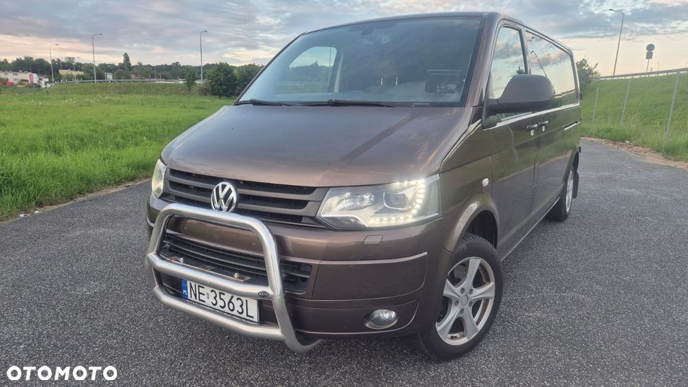 Volkswagen Transporter - 1