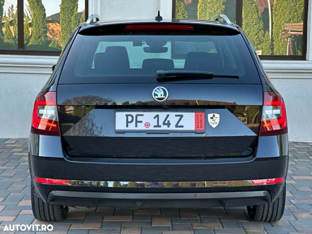 Skoda Octavia 2.0 TDI Sport Edition - 5