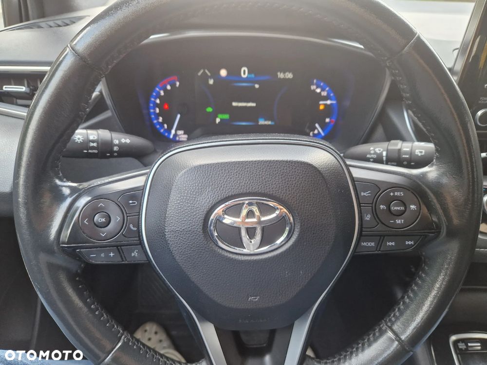 Toyota Corolla - 2