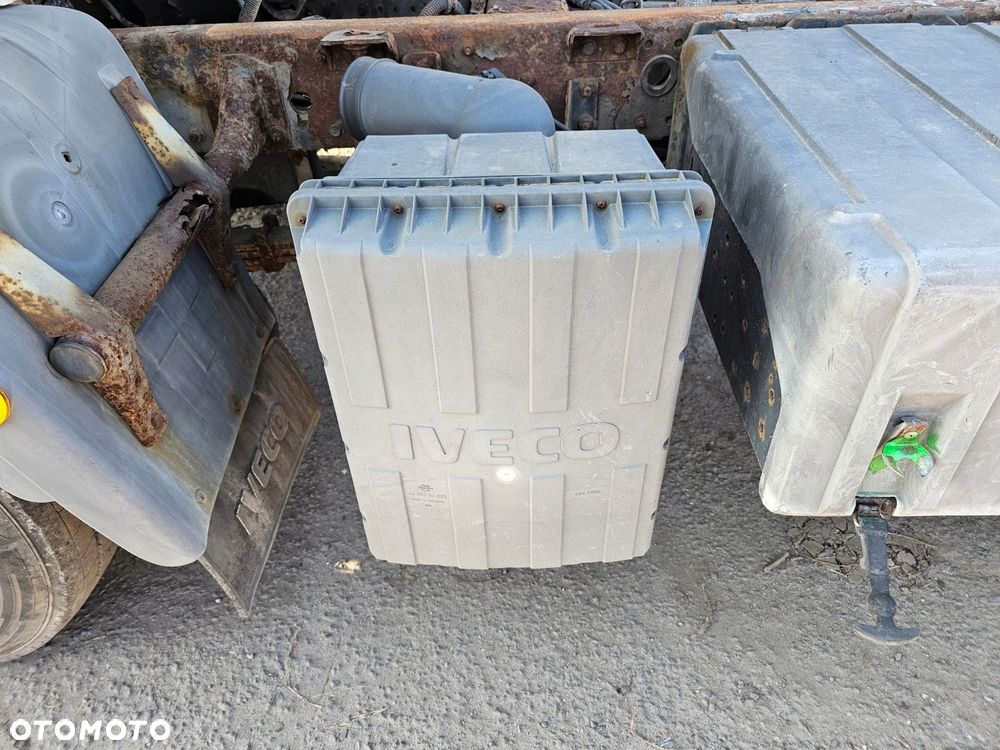 OBUDOWA FILTRA POWIETRZA IVECO EUROCARGO 3.9 5.9 TECTOR 00-06 rok - 2