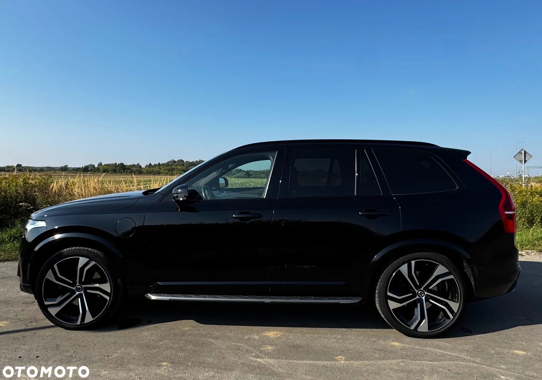 Volvo XC 90 T8 AWD Plug-In Hybrid R-Design 7os - 1