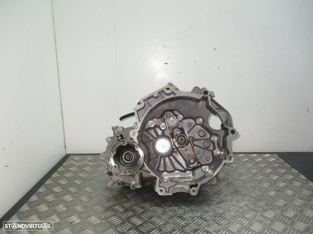 CAIXA VELOCIDADES VOLKSWAGEN POLO 2006 -HXL - 1