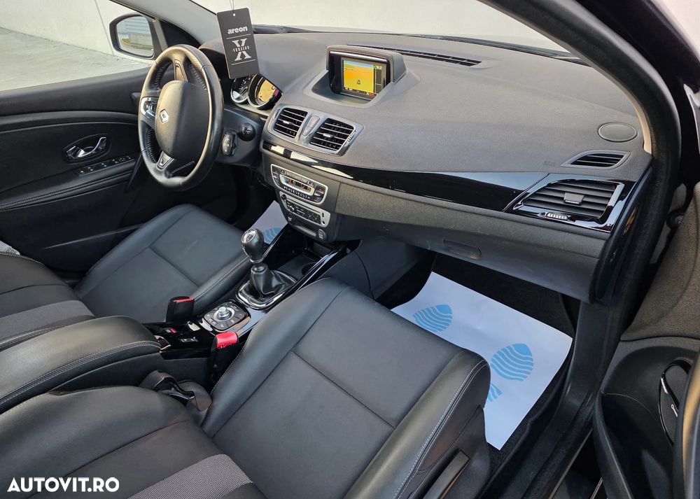 Renault Megane ENERGY dCi 110 Start & Stop Bose Edition - 6