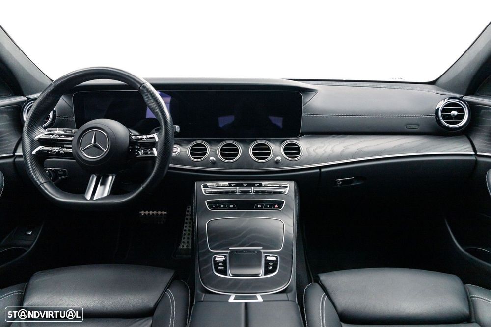Mercedes-Benz E 300 de 9G-TRONIC AMG Line - 13