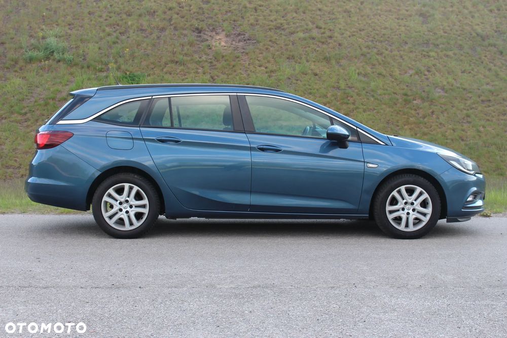 Opel Astra 1.4 T Dynamic - 7