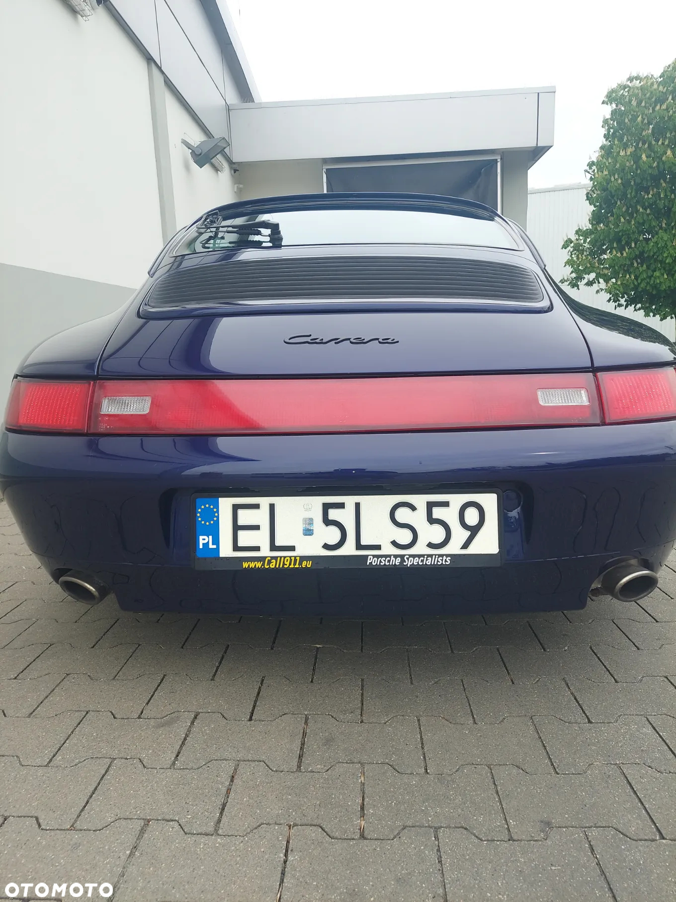 Porsche 911 Carrera - 5