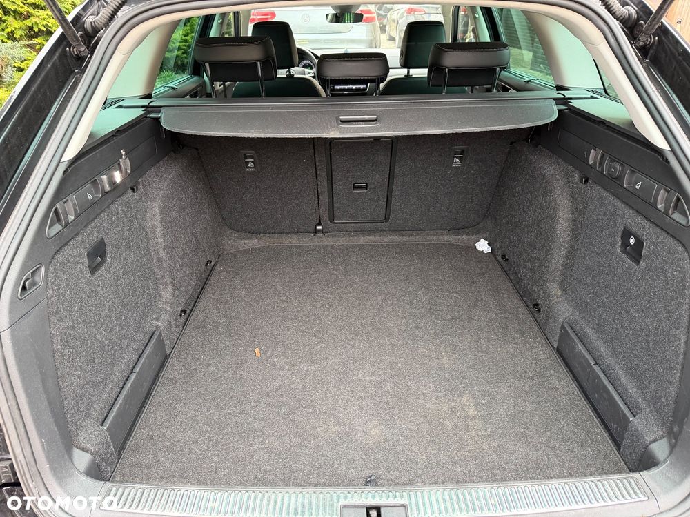 Skoda Superb 1.6 TDI DSG Ambition - 5