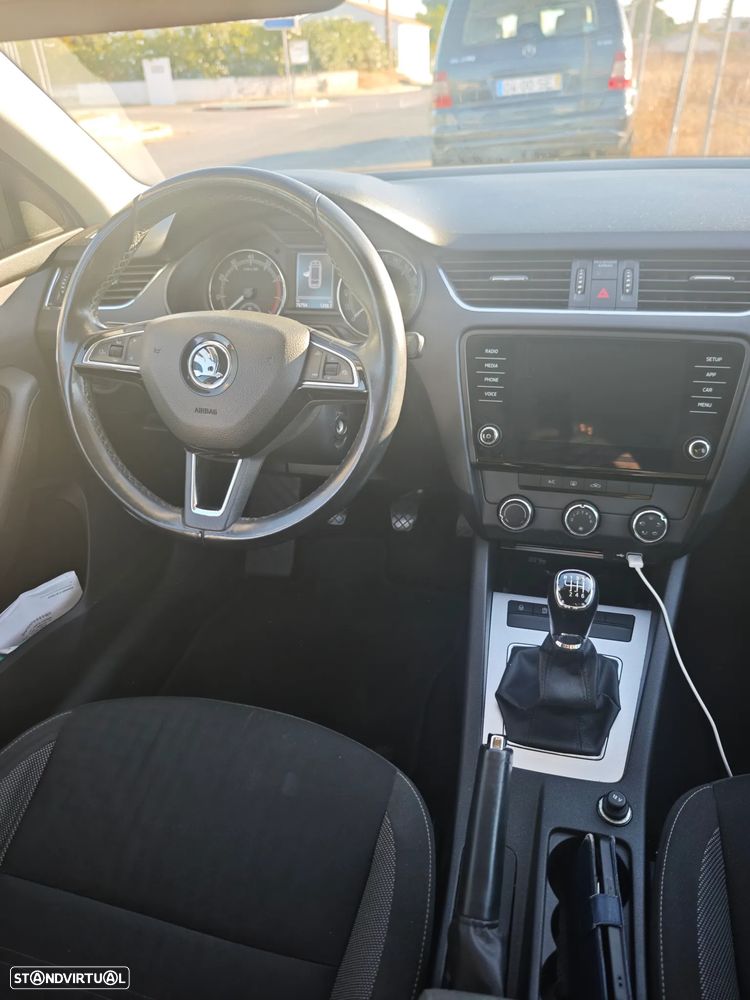 Skoda Octavia Break - 6
