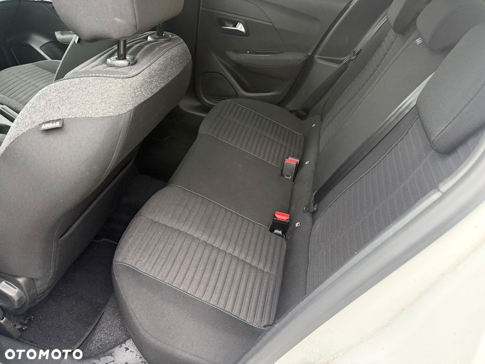 Peugeot 208 Benzin 100 Style - 9