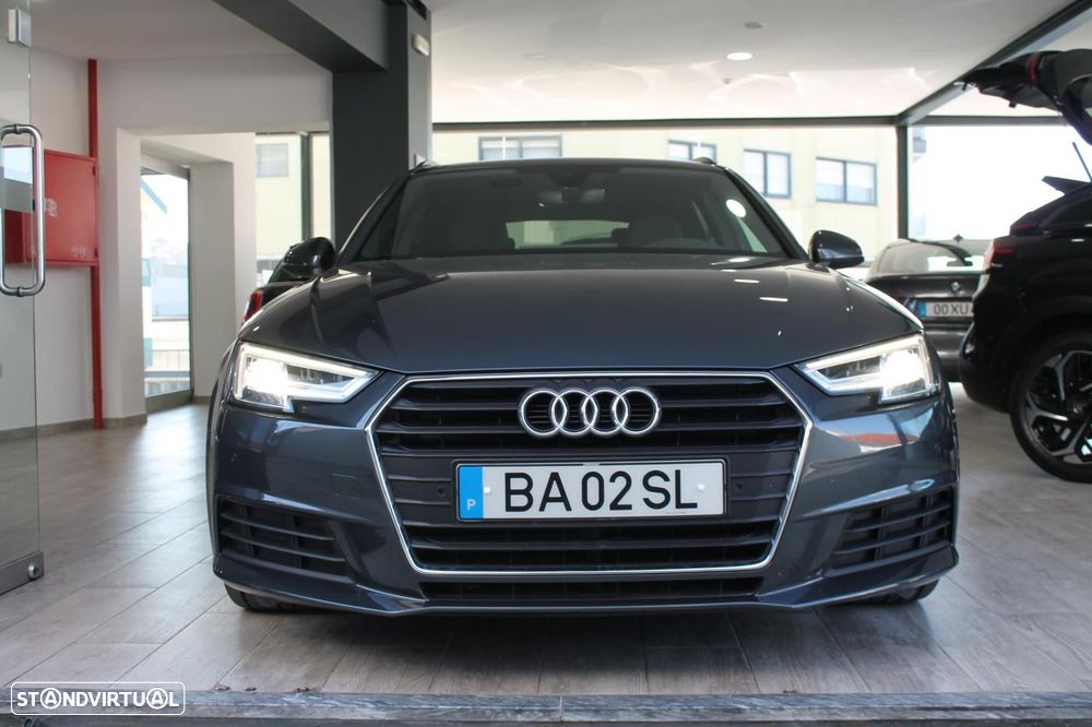 Audi A4 Avant 2.0 TDI design — fotografia 2