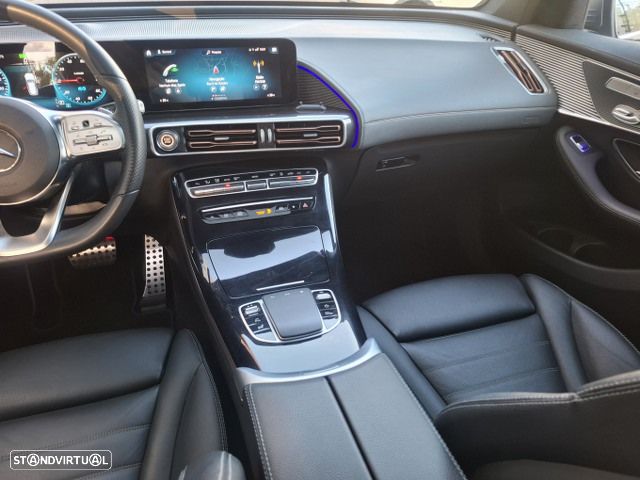 Mercedes-Benz EQC 400 4Matic AMG Line - 11