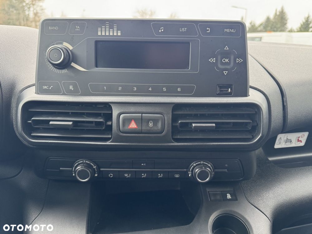 Toyota Proace City - 25