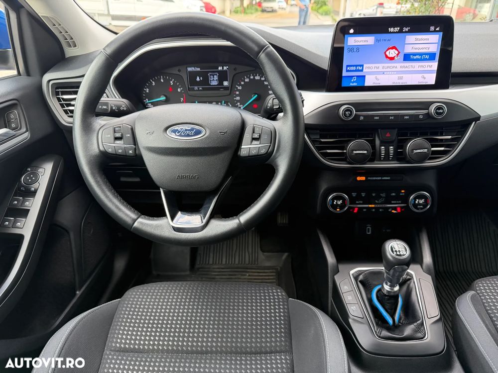 Ford Focus 1.0 EcoBoost Trend - 13