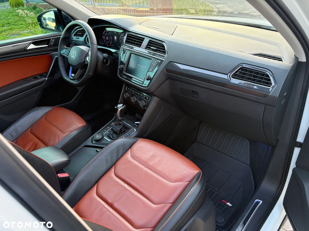 Volkswagen Tiguan - 14