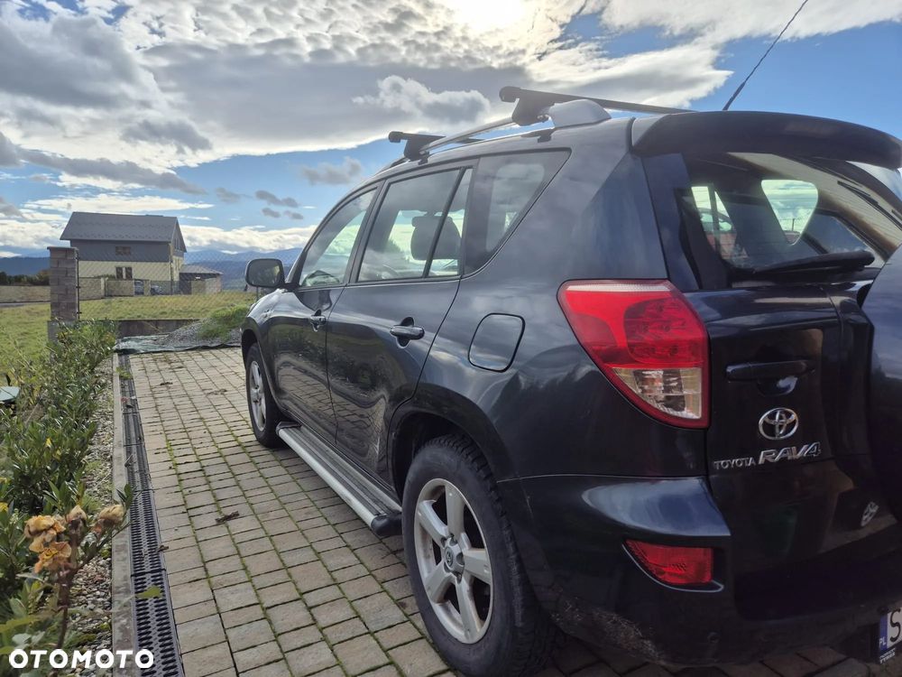 Toyota RAV4 2.2 D-4D 4x4 - 13