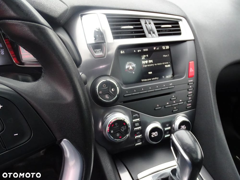 Citroën DS5 HDi 165 Business - 29