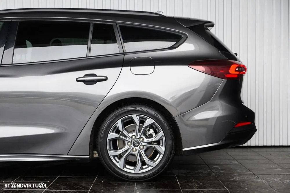Ford Focus SW 1.0 EcoBoost ST-Line - 13