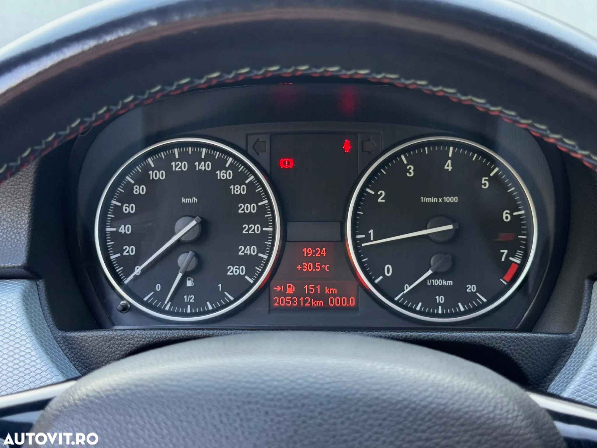 BMW Seria 3 320i Coupe M Sport Edition - 9