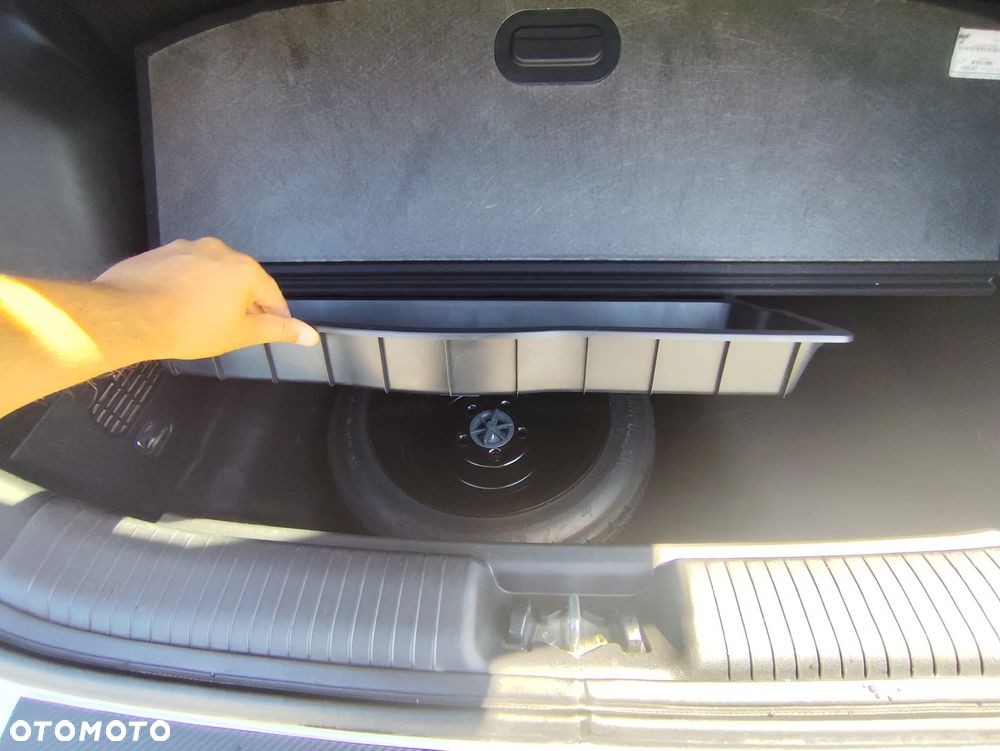 Hyundai ix20 1.6 Premium - 28