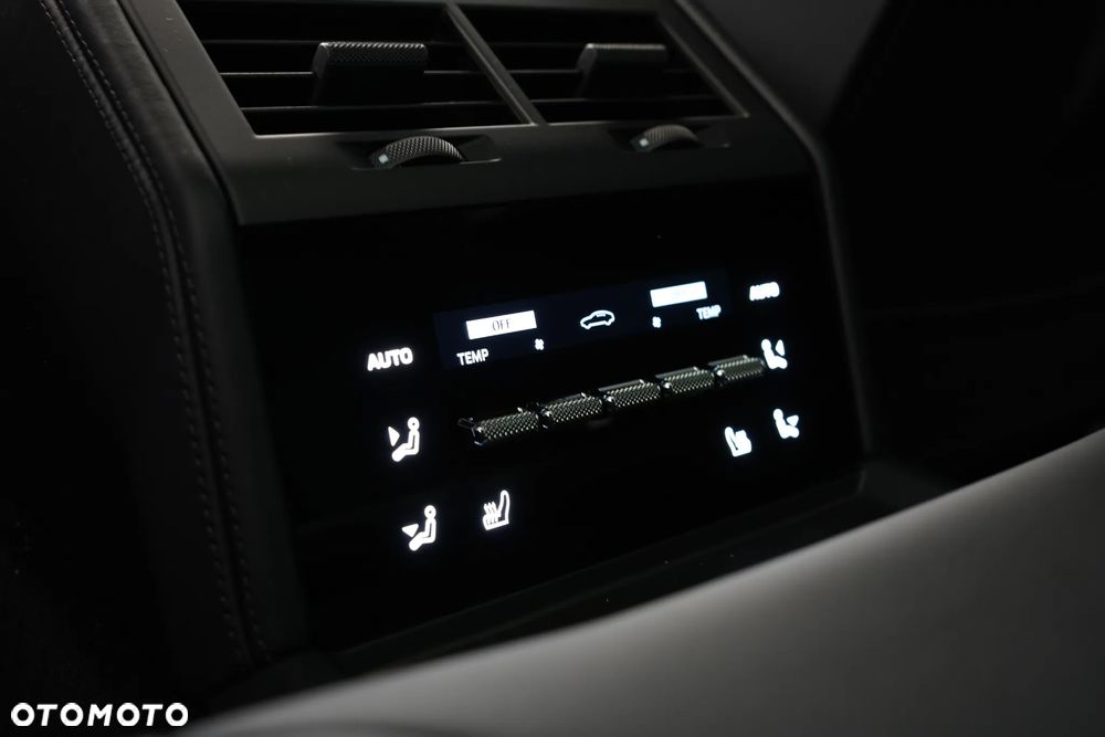 Porsche Panamera 4S E-Hybrid PHEV - 23