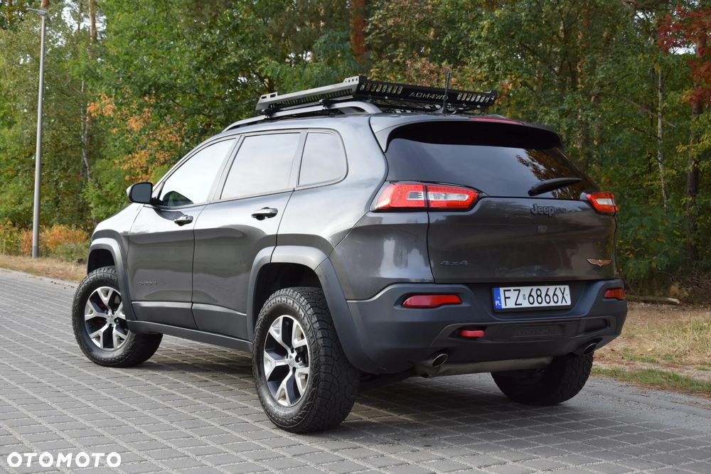 Jeep Cherokee 3.2 V6 Pentastar Active Drive Lock Autom Trailhawk - 4