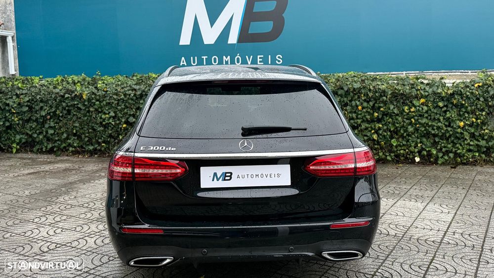 Mercedes-Benz E 300 de AMG Line - 31