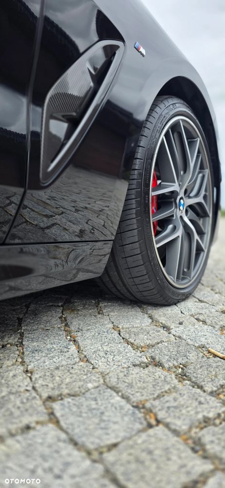 BMW Seria 8 - 19