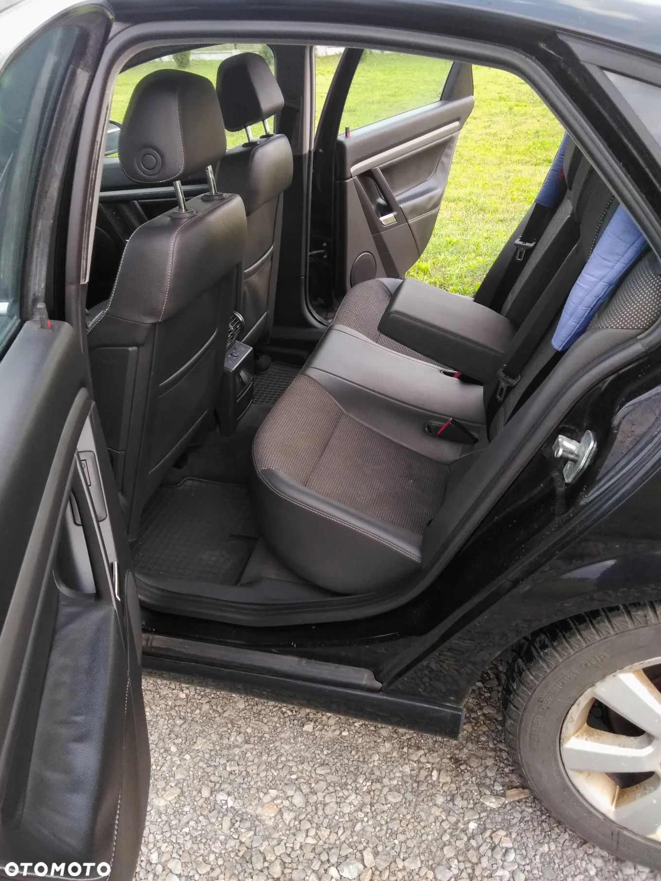 Opel Vectra 1.9 CDTI Essentia - 8