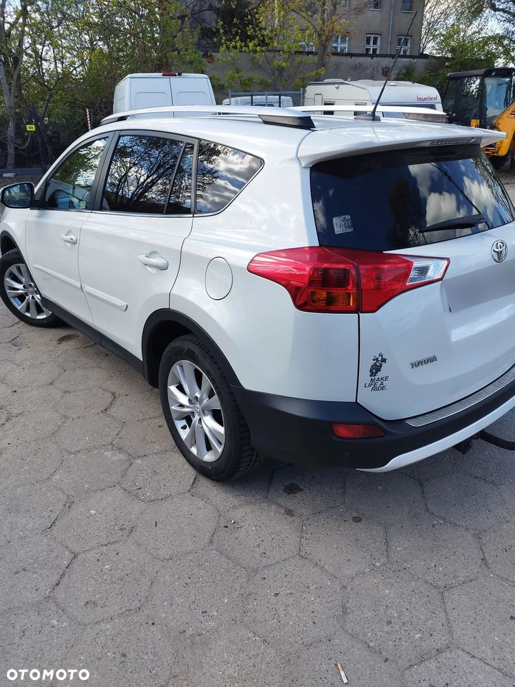 Toyota RAV4 2.0 D-4D Active - 8