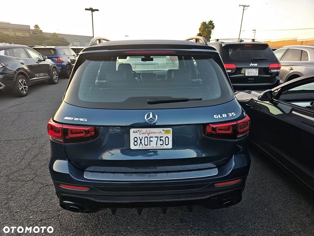 Mercedes-Benz GLB 250 4Matic 8G-DCT AMG Line