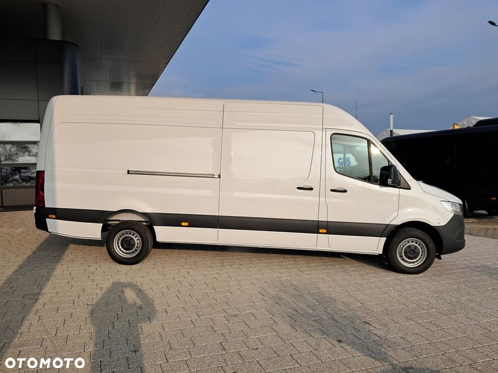 Mercedes-Benz Sprinter - 5